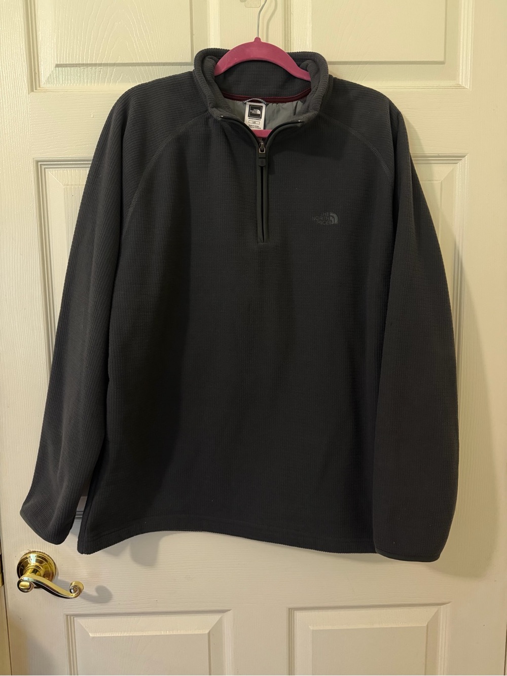 The North Face Mens Waffle Grid Fleece Quarter Zip Pullover Charcoal Gray L